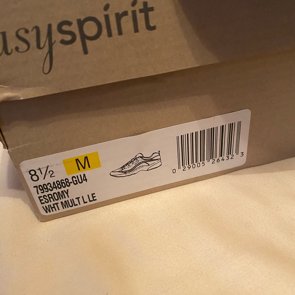Easy Spirit Sneakers, new with tags and box